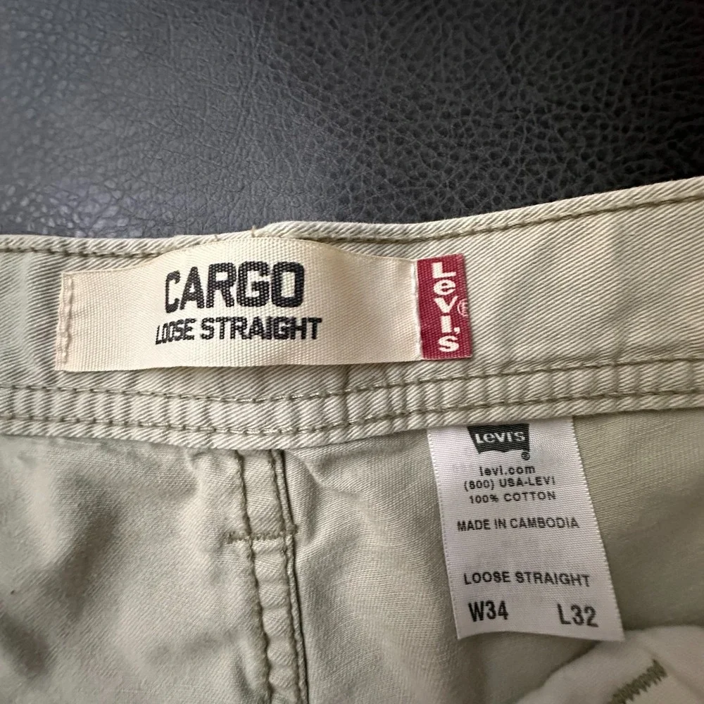 Vtg Levis Khaki Cargo Pants Mens 34x32 Beige Loose Baggy Straight Y2k Skate